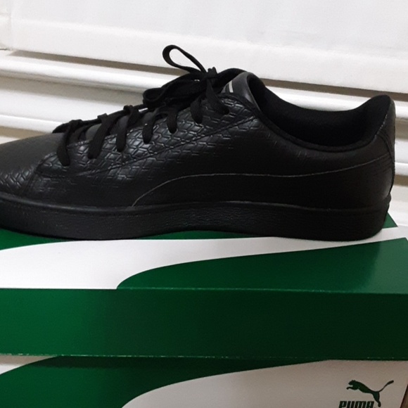 Shoes - Picture 2 of 6